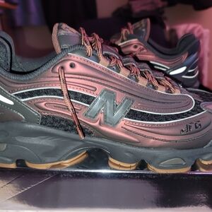 New Balance 1000 Black and Brown Athletic Shoe:Joe Freashgoods